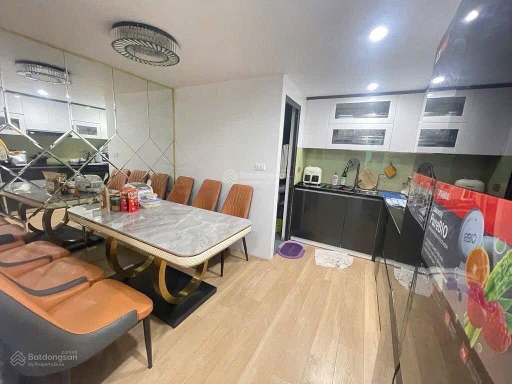 Nhà đẹp  vị trí siêu đắc địa  10 ô tô đỗ cửa  full nội thất xịn  vài bước ra ngã tư trạm trôi