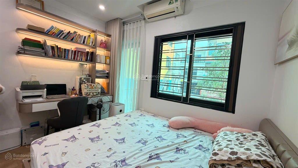 Nhà đẹp  vị trí siêu đắc địa  10 ô tô đỗ cửa  full nội thất xịn  vài bước ra ngã tư trạm trôi