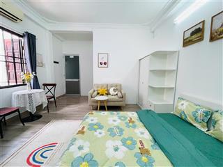 1pn tách bếp khu vực thành thái quận 10 nè mnn ơiii, nhà mới 100% luôn ạ