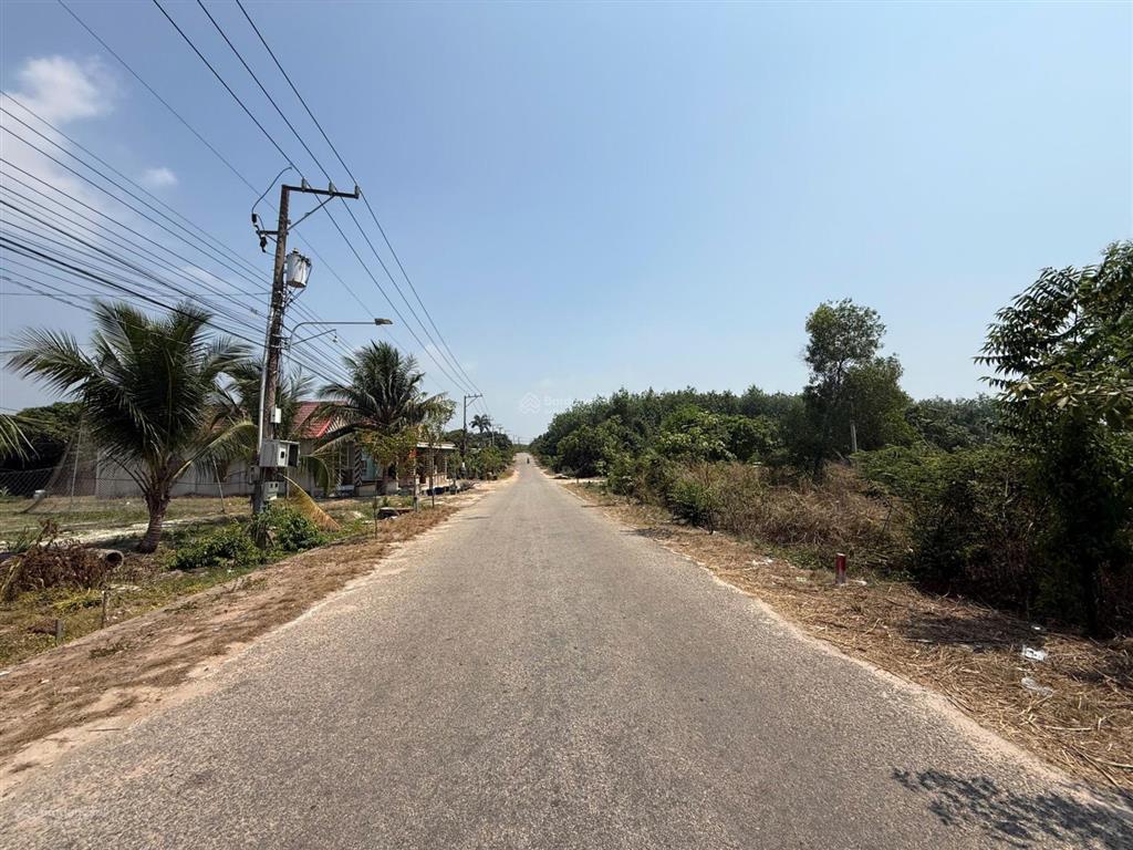 Lô đất đẹp cách hồ dầu tiếng 50m chỉ 500m ra dt749b