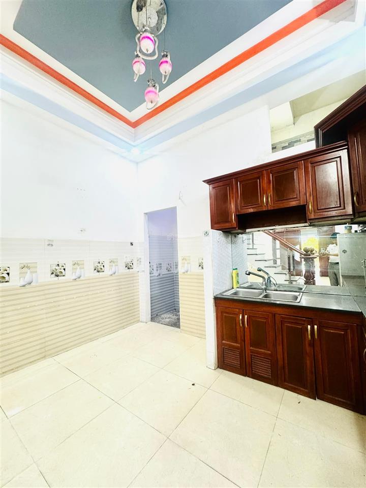 Quốc lộ 1a  bình tân  hẻm nhựa xe tải quay đầu  65,6m2  4 tầng  shr  hoàn công  6,15 tỷ