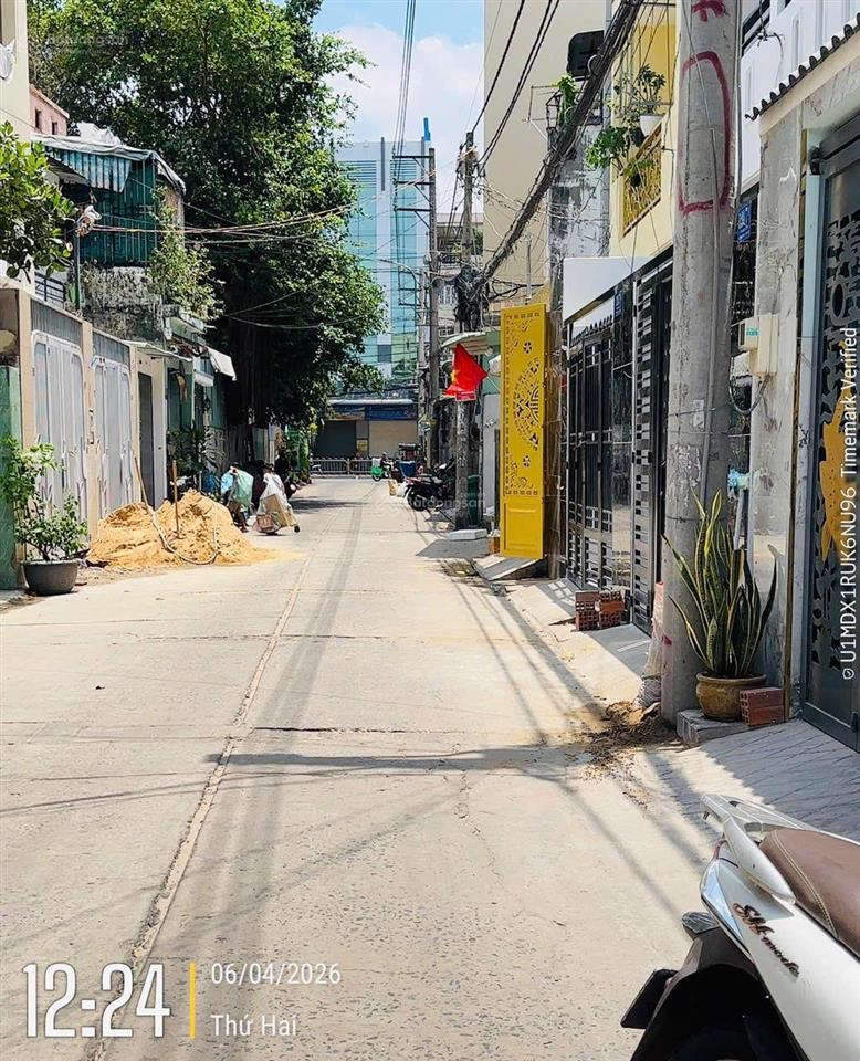 Nhà mới 5 tầng  lê văn quới giáp tân phú  ô tô thông  thang máy  shr  cn 60m2  chỉ 8.3 tỷ