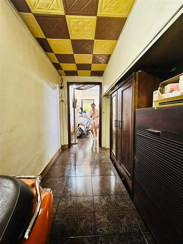 Chung cư vĩnh viễn , quận 10, tầng 1