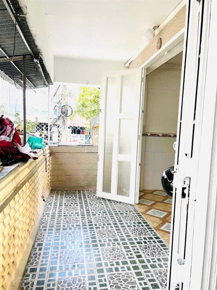 Chung cư ngô gia tự  p.2, q.10  lô góc thoáng  tầng 1  giá chỉ 2.85 tỷ tl