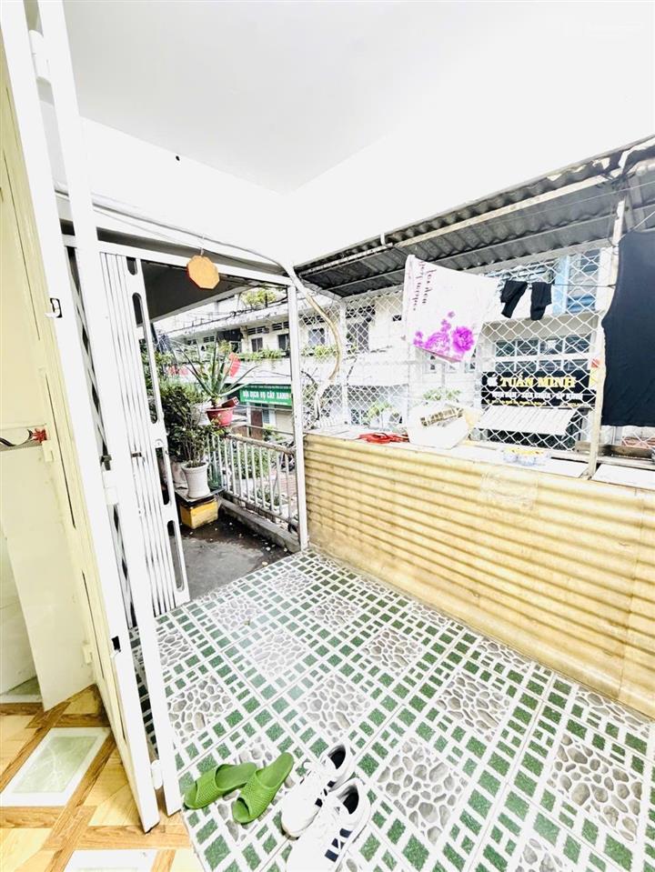 Chung cư ngô gia tự  p.2, q.10  lô góc thoáng  tầng 1  giá chỉ 2.85 tỷ tl