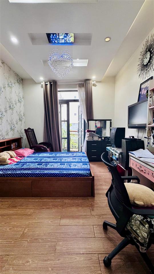 Quận 3  nguyễn thị minh khai  shr  hoàn công  giá 9,785 tỷ thương lượng