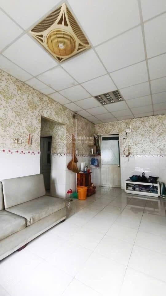 Bán căn hộ chung cư tại nguyễn trãi, 2,85 tỷ, 60m2, view đẹp sổ hồng riêng
