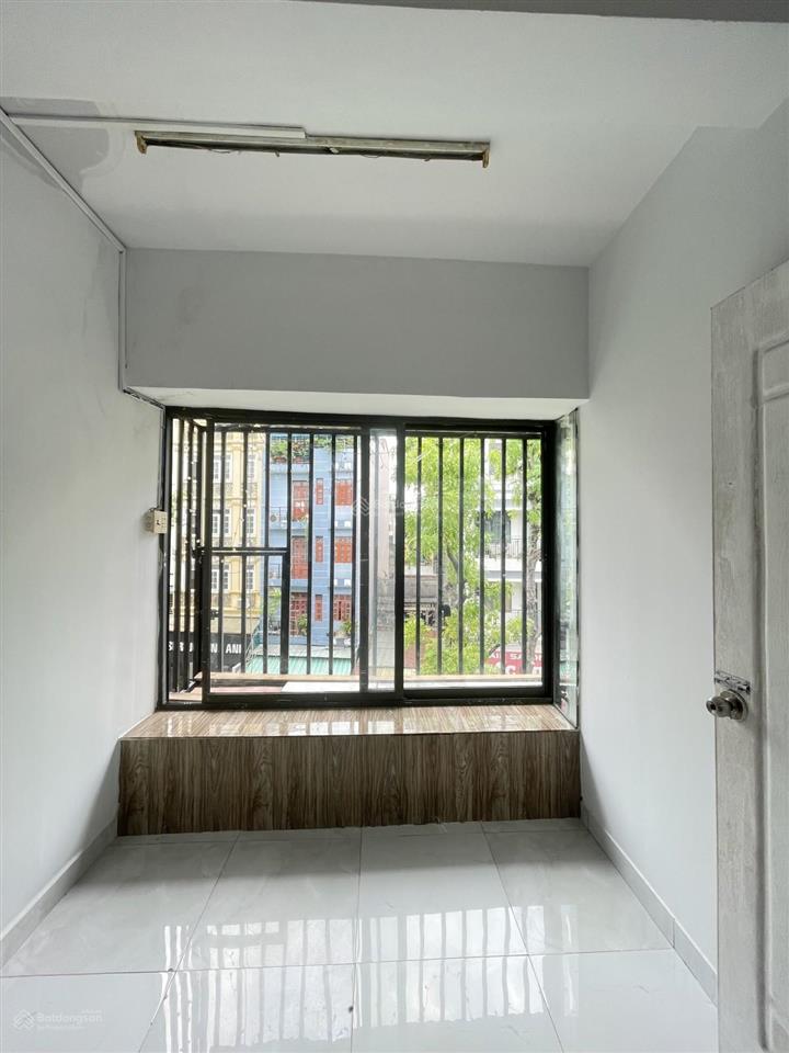 Bán cc đẹp, nhiều tiện ích tại cách mạng tháng tám, 2,4 tỷ, 45m2