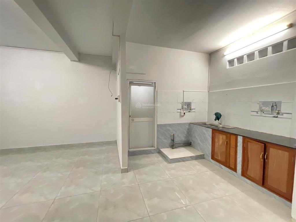 Bán cc đẹp, nhiều tiện ích tại cách mạng tháng tám, 2,4 tỷ, 45m2