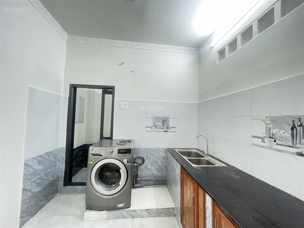 Bán căn hộ chung cư 2pn, 1wc, 45m2 tại cách mạng tháng tám, p.12, q.tân bình, 2,45 tỷ