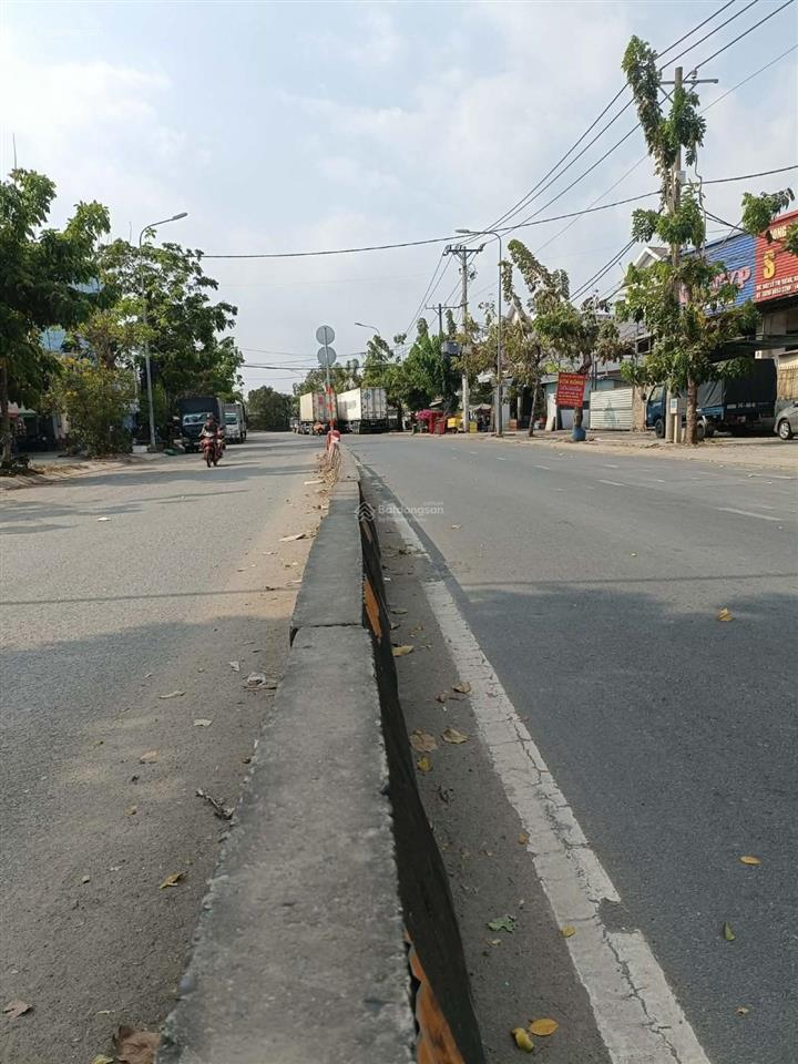 Bán đất mặt tiền tại lê thị riêng, 5,65 tỷ, 55m2 công nhận đủ, mặt tiền 30m, sổ hồng riêng
