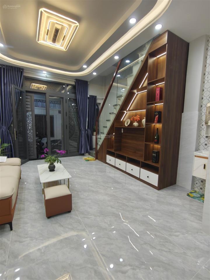 Gần âu cơ  lạc long quân | tân phú 4 tỷ 950
