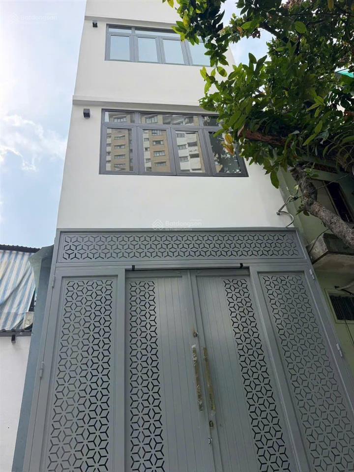 Lạc long quân  tân bình  5,25 tỷ  nhà mới 100%  hẻm xe hơi 6m