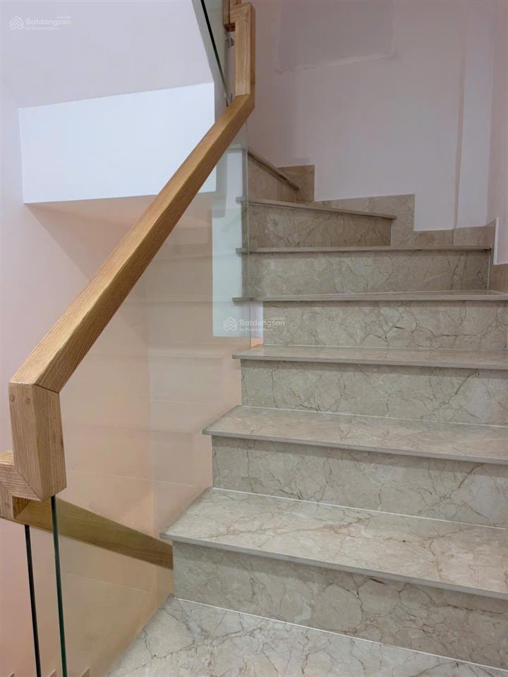 Lạc long quân  tân bình  5,25 tỷ  nhà mới 100%  hẻm xe hơi 6m