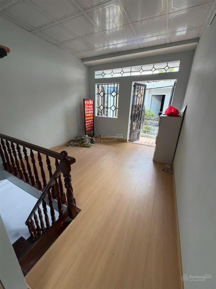 Nhà âu cơ  bảy hiền ngang 4m  vuông vức  5,2 tỷ