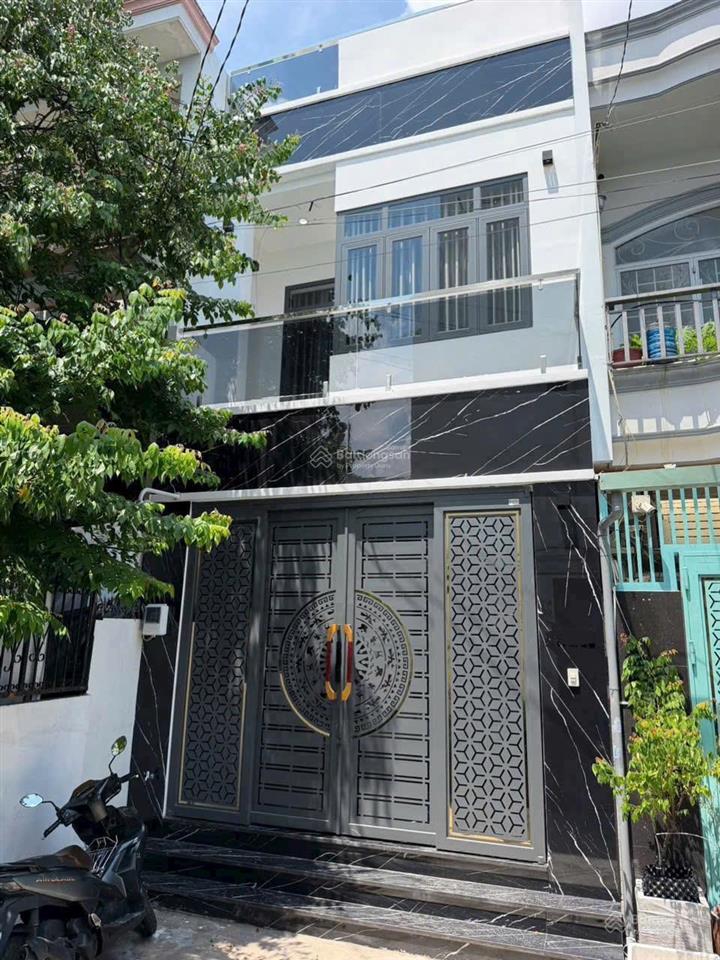 Nhà mới 100%  hẻm xe hơi 6m  ngang 4,3m  siêu dài 18m