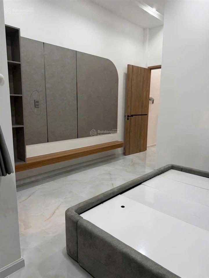 Nhà mới 100%  hẻm xe hơi 6m  ngang 4,3m  siêu dài 18m