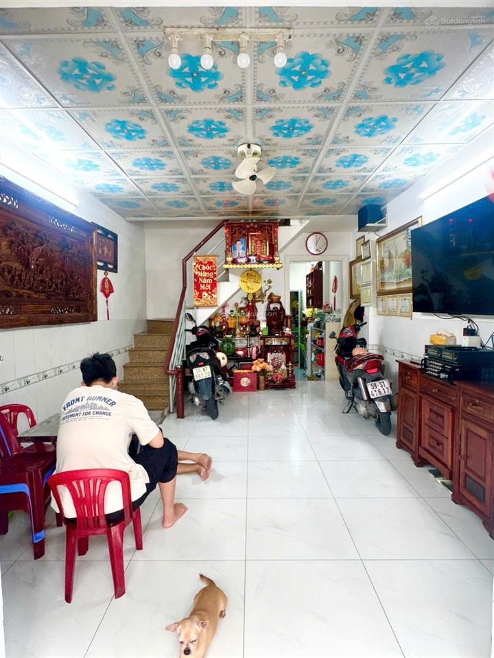 Nhà giá tốt lê văn quới  hẻm 5m xe hơi tới nhà  chỉ 4.35 tỷ