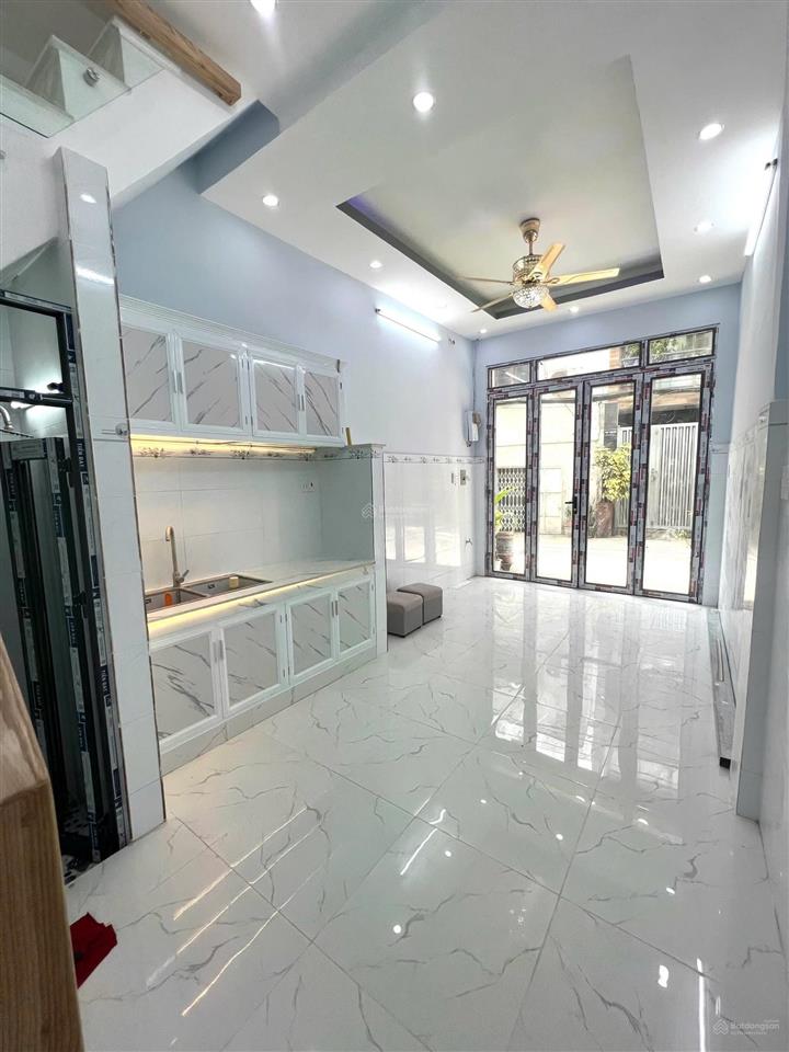 Hẻm xe hơi  cách mặt tiền 15m  nhà mới ở ngay  chỉ 4,25 tỷ