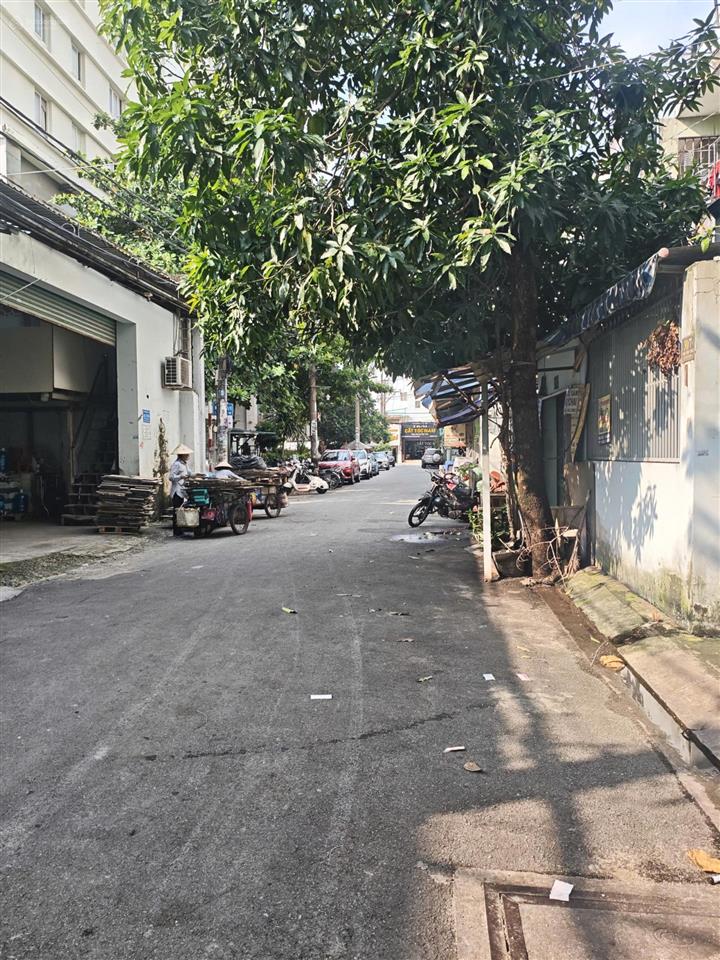 Chủ gấp bán  nhà cấp 4  trịnh đình thảo  tân phú  3,2 tỷ