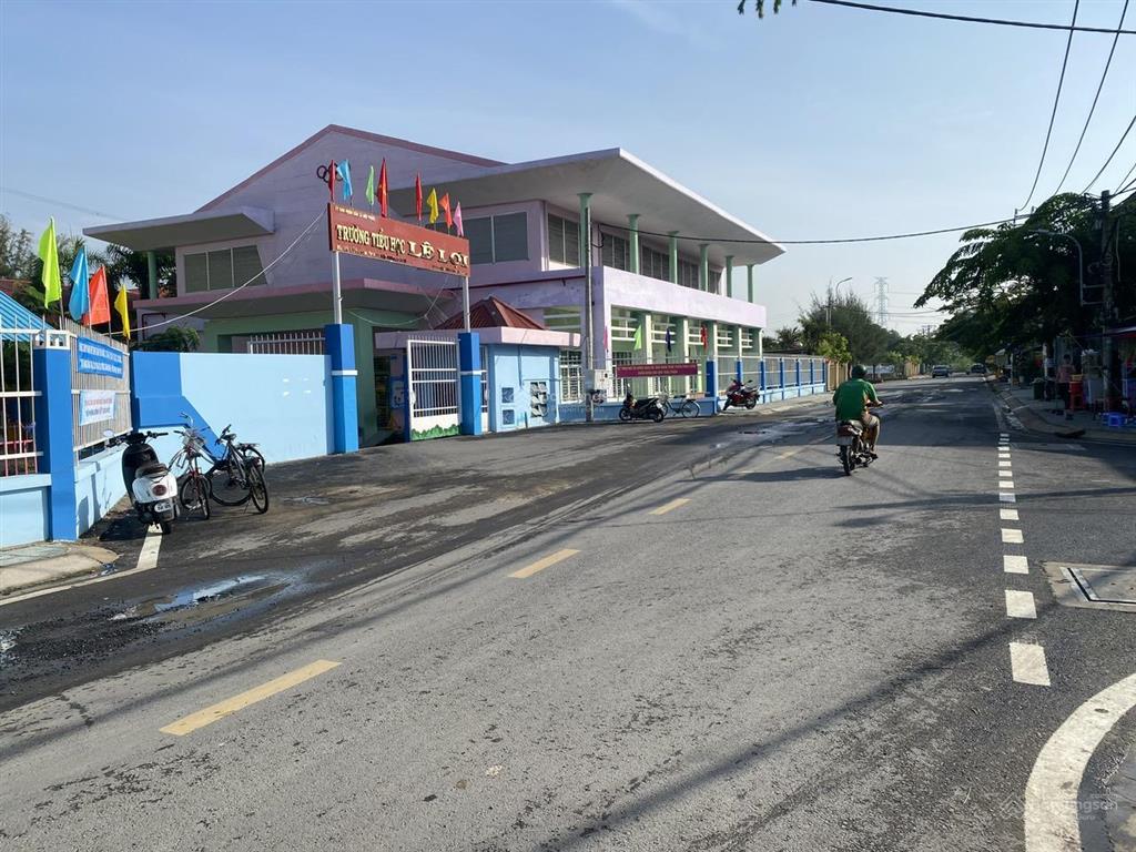 Bán đất đường nguyễn bình, dt 137m2 kdc lê thị tám  giá 38tr/m2