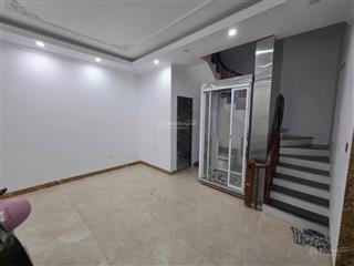 Cần tiền bán gấp nhà 5 tầng 6tỷ9 tại ngõ 7 lê trọng tấn hà đông, có thang máy, full đồ