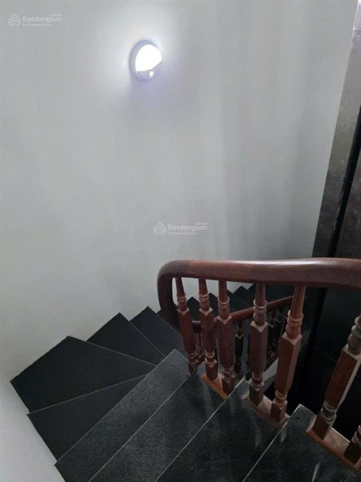 Cần tiền bán gấp nhà 5 tầng 6tỷ9 tại ngõ 7 lê trọng tấn hà đông, có thang máy, full đồ