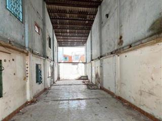 Bán nhà nát tiện xây chdv, 114 m2, lô góc không lộ giới, đường ôtô, chỉ 7 tỷ 800