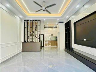 Bán nhà hậu giang, q6, 32m2. 3pn, sát cc him lam giá nhỉnh 2 tỷ