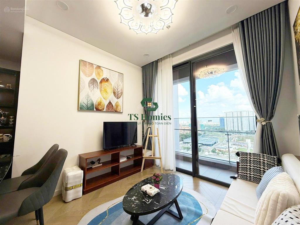 Deal giá tốt! bán căn hộ 2pn lumière riverside 2pn full nội thất dòng tiền tốt, giá tốt chỉ 10.6 tỷ