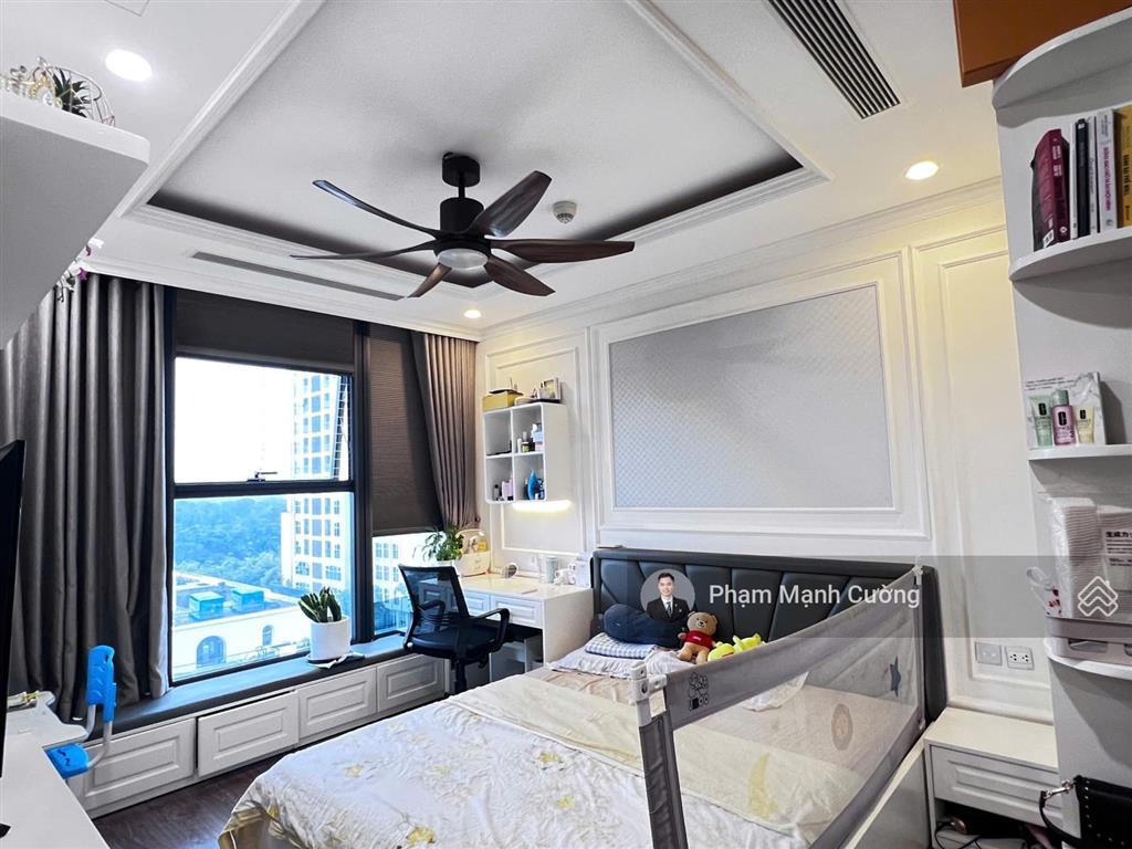 Bán căn 3pn tòa s6 view công viên 99m2 / ban công đông nam giá 11.3 tỷ sunshine city ciputra