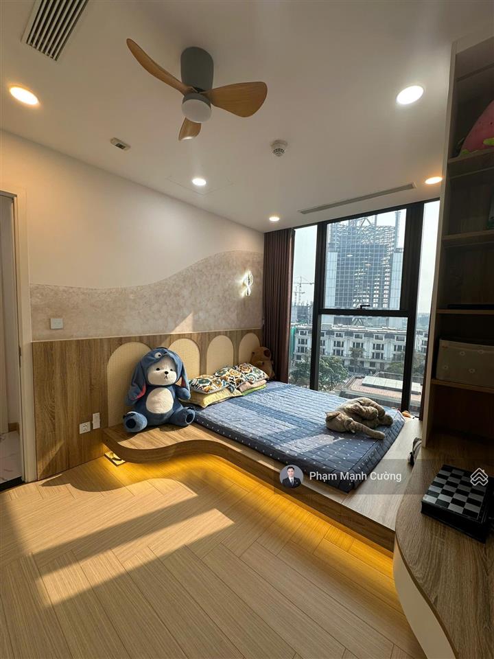 Bán 3pn góc không view xấu full đồ như hình  giá cả thương lượng  sunshine city