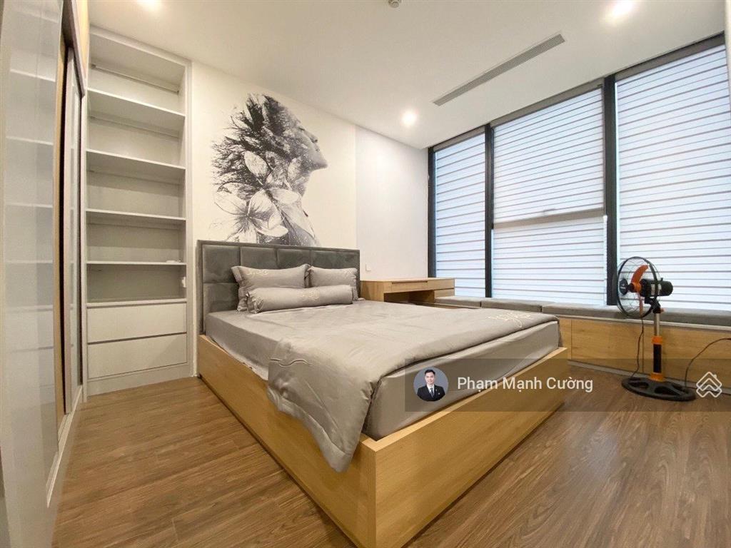 Chủ nhà gửi thuê căn hộ 3pn + 100m2 full đồ đẹp dự án sunshine city ciputra