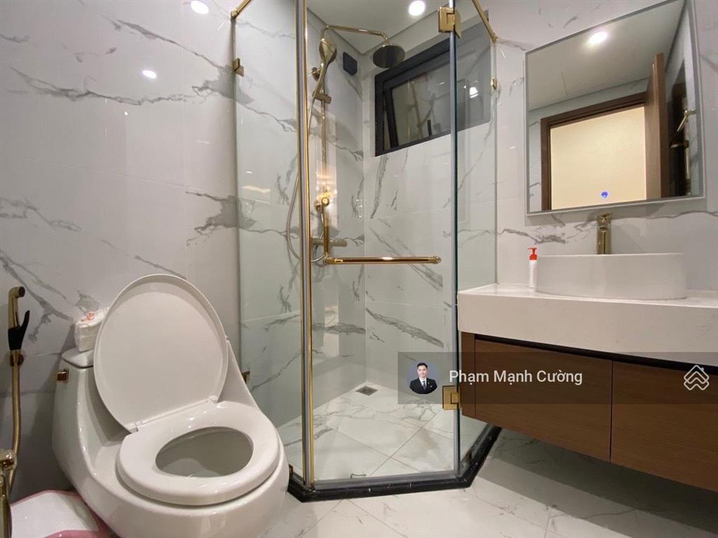 Chủ nhà gửi thuê căn hộ 3pn + 100m2 full đồ đẹp dự án sunshine city ciputra