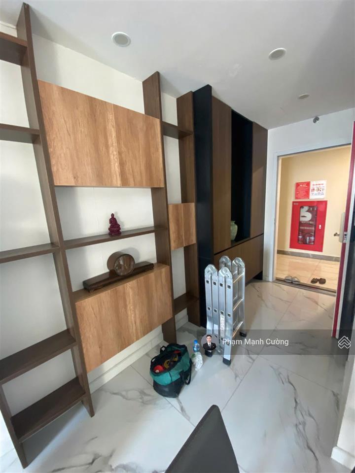 Cho thuê 2pn/80m2 tầng cao, view đẹp + cam kết không báo ảo + vào ở ngay sunshine city