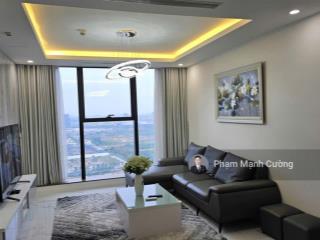 Chị gái em định cư nước ngoài nên gửi thuê căn pn + full đồ như hình giá 23 triệu/th sunshine city