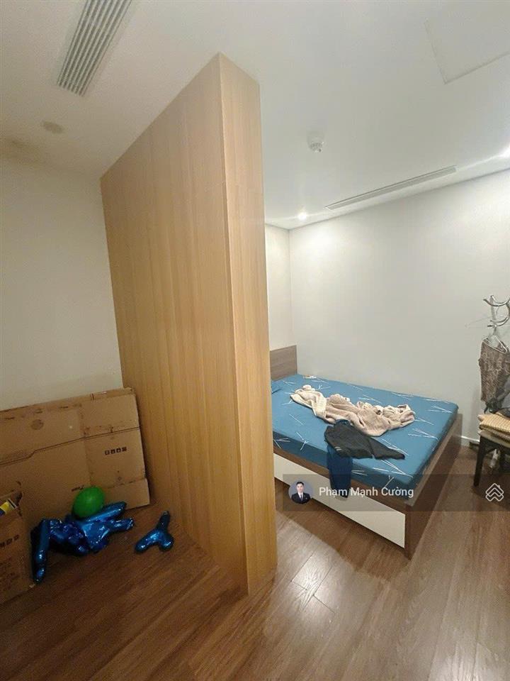 Bán căn 2 ngủ 2 wc hướng mát view nội khu 80,5 m² giá 8,1 tỷ tầng trung sunshine city ciputra