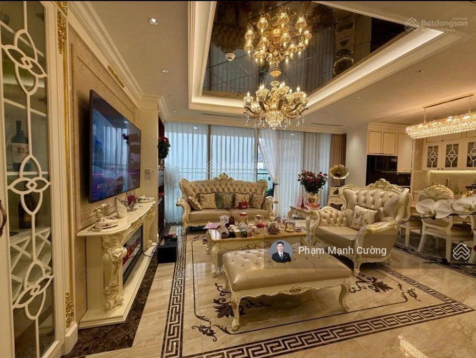 Sunshine golden river 141m2 | 3 ngủ 2 wc + 1 kho + full đồ đang trống nhà + slot ô tô