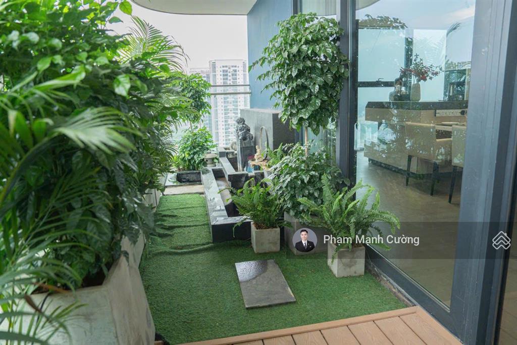 Sunshine golden river 161m2 | 3 ngủ 2 wc + 1 kho giá 45 triệu + full đồ đang trống nhà + slot ô tô