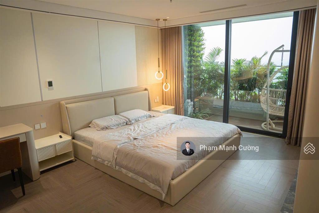 Sunshine golden river 161m2 | 3 ngủ 2 wc + 1 kho giá 45 triệu + full đồ đang trống nhà + slot ô tô