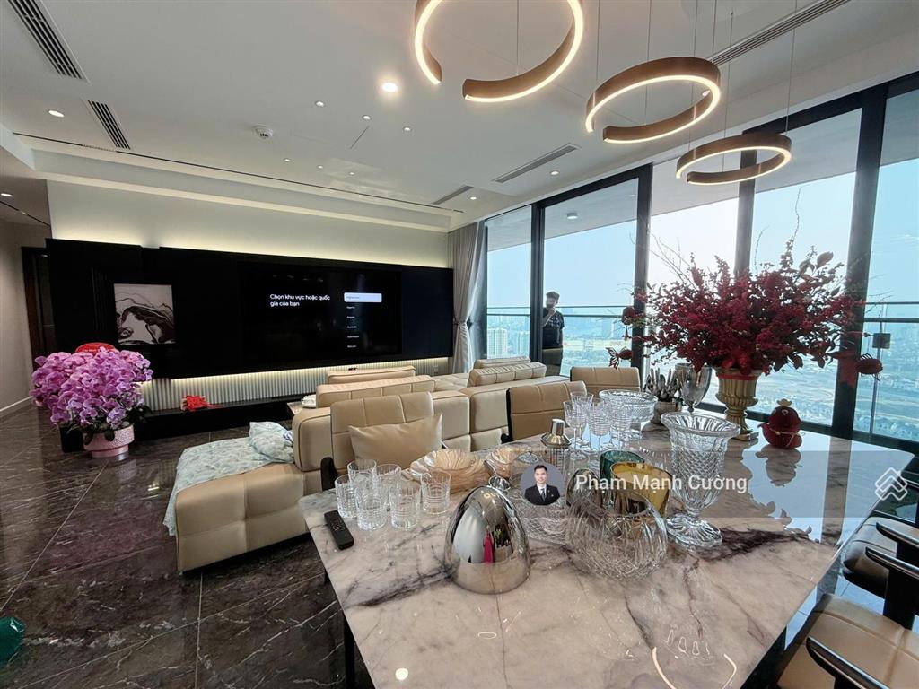 Quỹ 30 căn thuê giá siêu tốt 9/2026 + rõ ràng không báo ảo + có slot ô tô | sunshine golden river