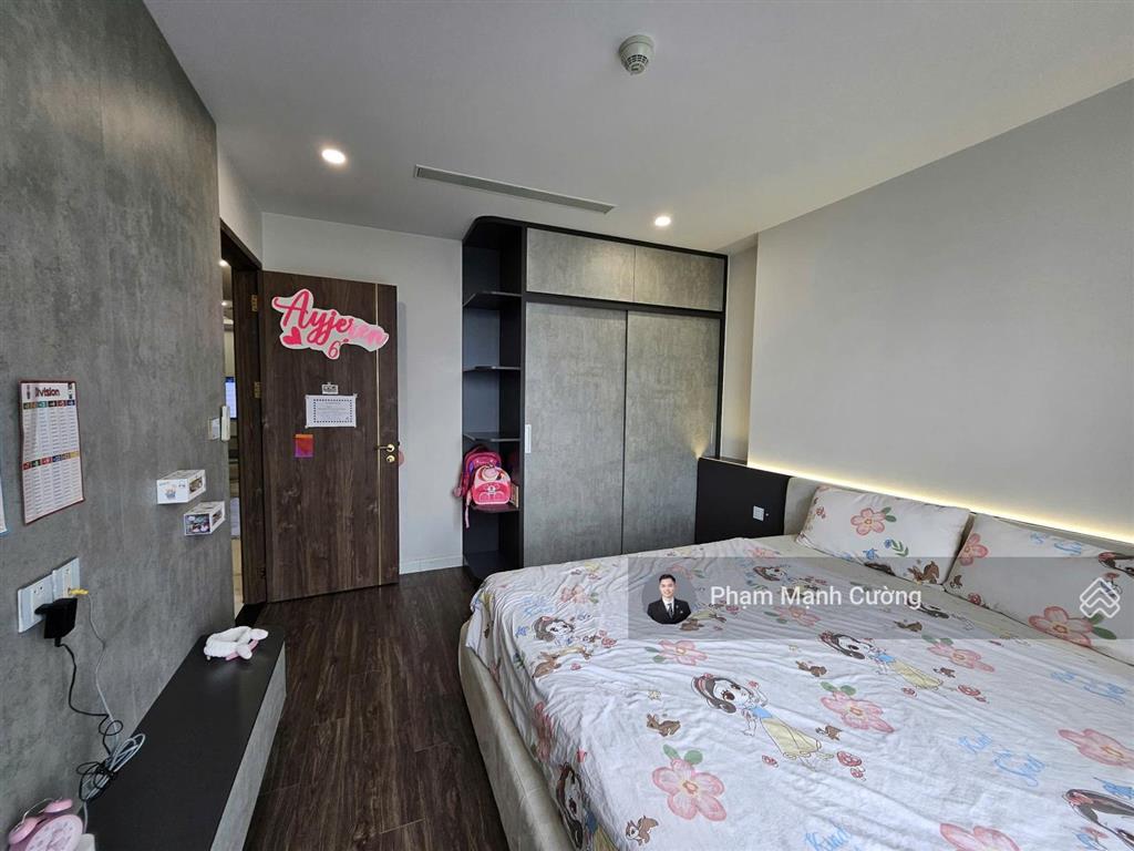 Chính chủ gửi bán gấp căn hộ 3pn 104m2 + căn góc giá 10.8 tỷ sunshine city tòa s4