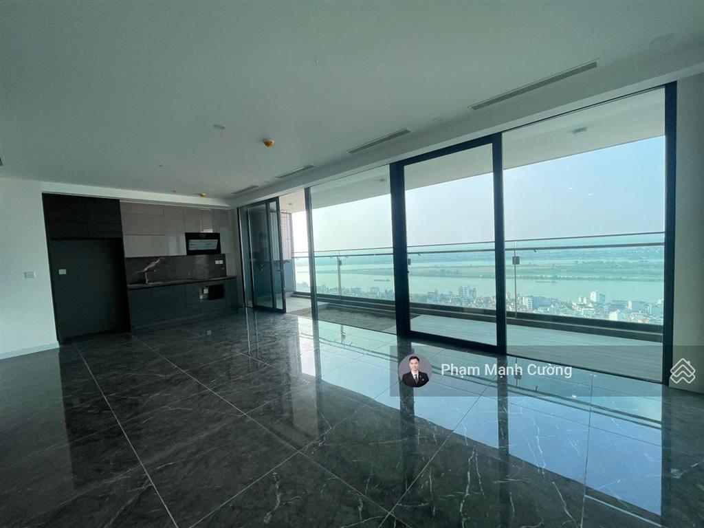 Bán căn 123m2 view trực diện sông hồng + tầng cao sunshine golden river 15 tỷ