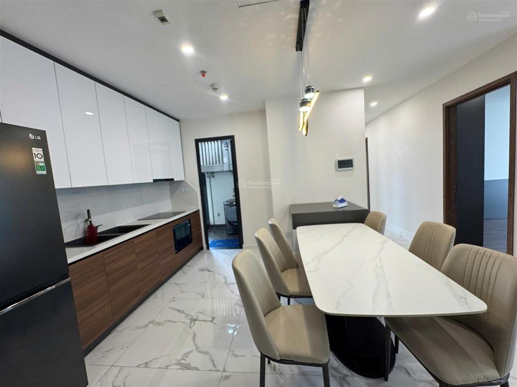Cho thuê căn 3pn full đồ tòa s4 105m2 tầng trung giá 25 triệu/th + vào ở được luôn