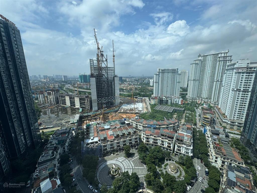 Cho thuê căn 3pn full đồ tòa s4 105m2 tầng trung giá 25 triệu/th + vào ở được luôn