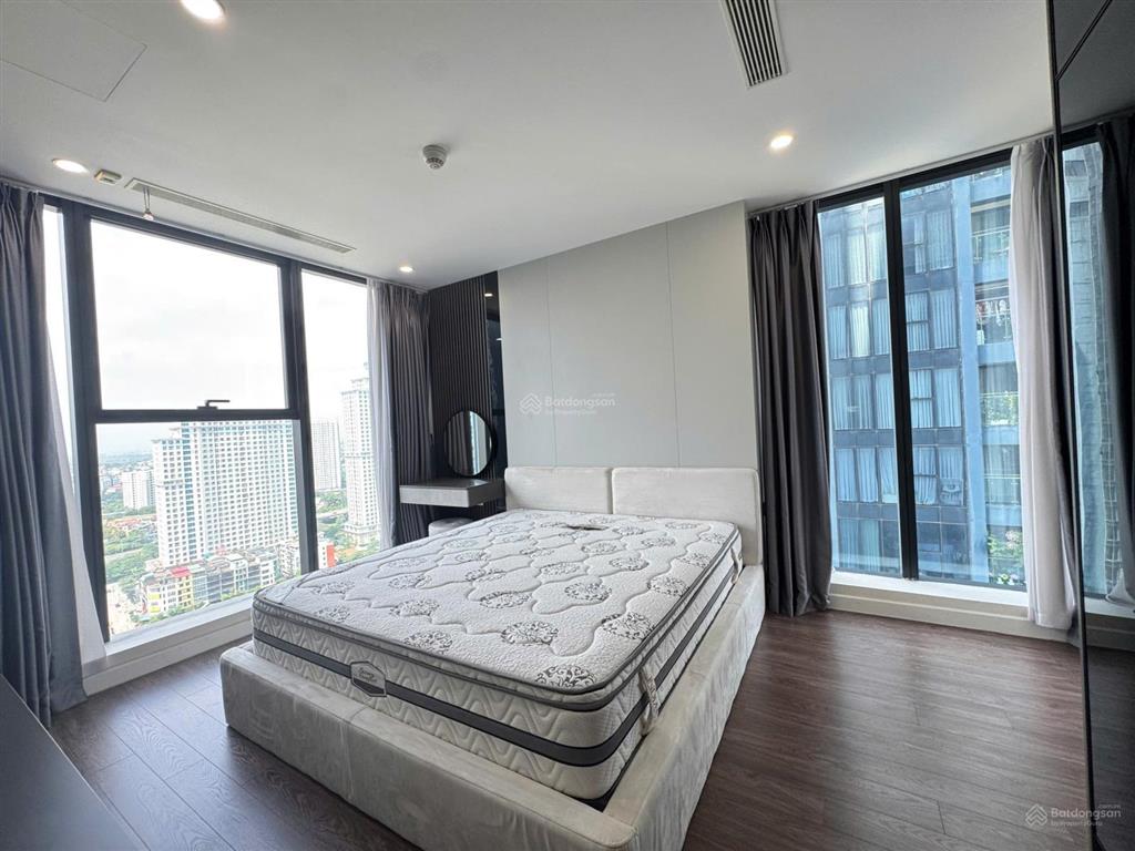 Cho thuê căn 3pn full đồ tòa s4 105m2 tầng trung giá 25 triệu/th + vào ở được luôn
