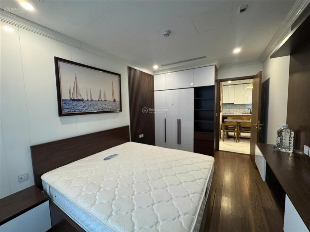 Cho thuê 3pn/105m2 tầng cao, 24 triệu, rõ ràng không báo ảo, vào ở ngay sunshine city