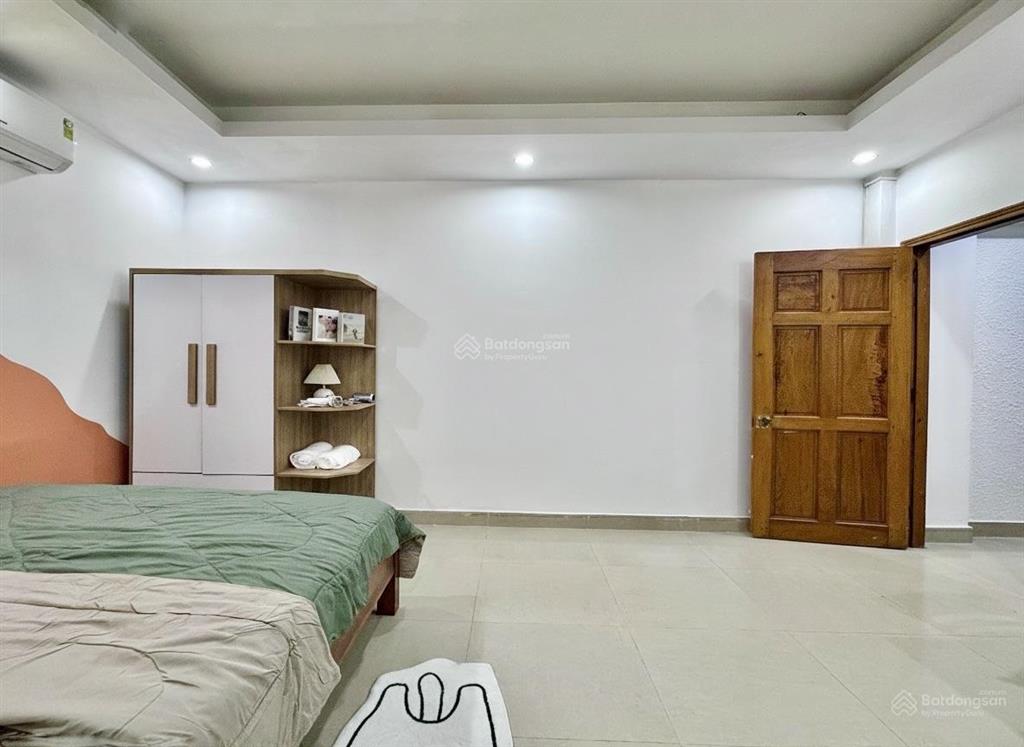 Căn hộ full nội thất 1pn tách bếp cực rộng 40m2 đường cộng hoà, khu nhà ga t3, etown quận tân bình