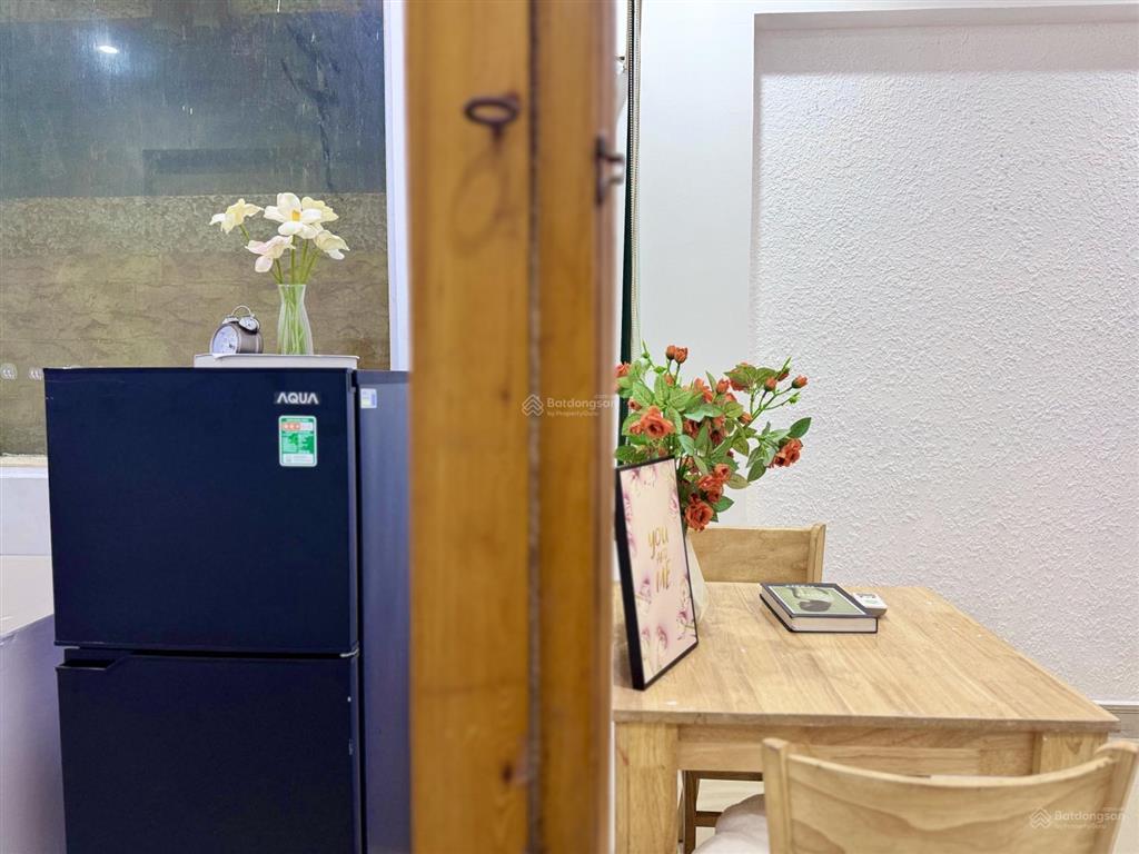Căn hộ full nội thất 1pn tách bếp cực rộng 40m2 đường cộng hoà, khu nhà ga t3, etown quận tân bình