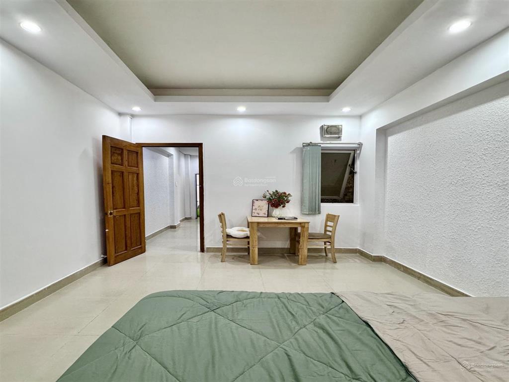 Căn hộ full nội thất 1pn tách bếp cực rộng 40m2 đường cộng hoà, khu nhà ga t3, etown quận tân bình